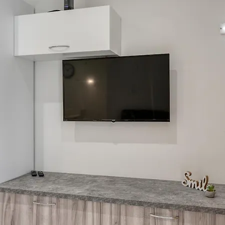 Stunning Home, In The Centre Of Qawra With Terrace By 360 Estates * St. Paul's Bay