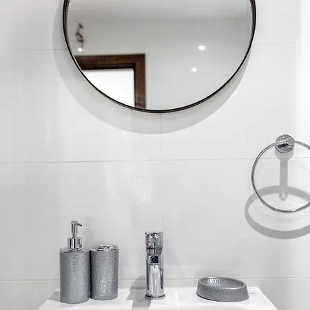 Stunning Home, In The Centre Of Qawra With Terrace By 360 Estates Apartment