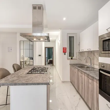 Stunning Home, In The Centre Of Qawra With Terrace By 360 Estates Апартаменты Сент-Полс-Бей