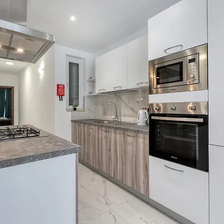 Apartment Stunning Home, In The Centre Of Qawra With Terrace By 360 Estates St. Paul's Bay