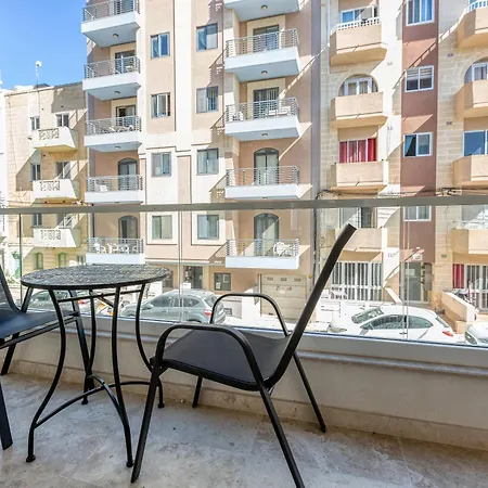 Stunning Home, In The Centre Of Qawra With Terrace By 360 Estates St. Paul's Bay